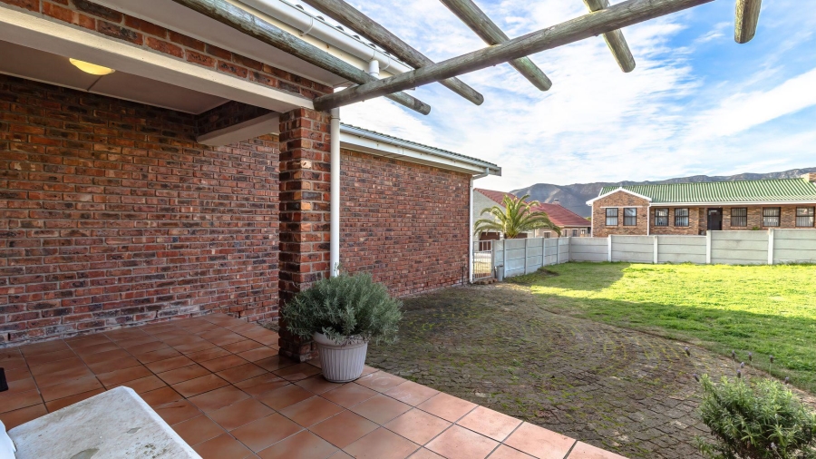 3 Bedroom Property for Sale in De Kelders Western Cape